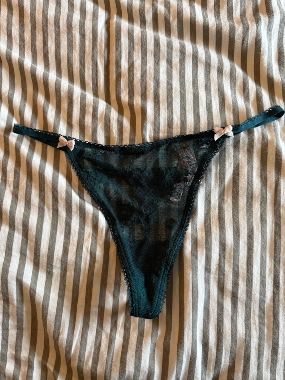 Women’s thong